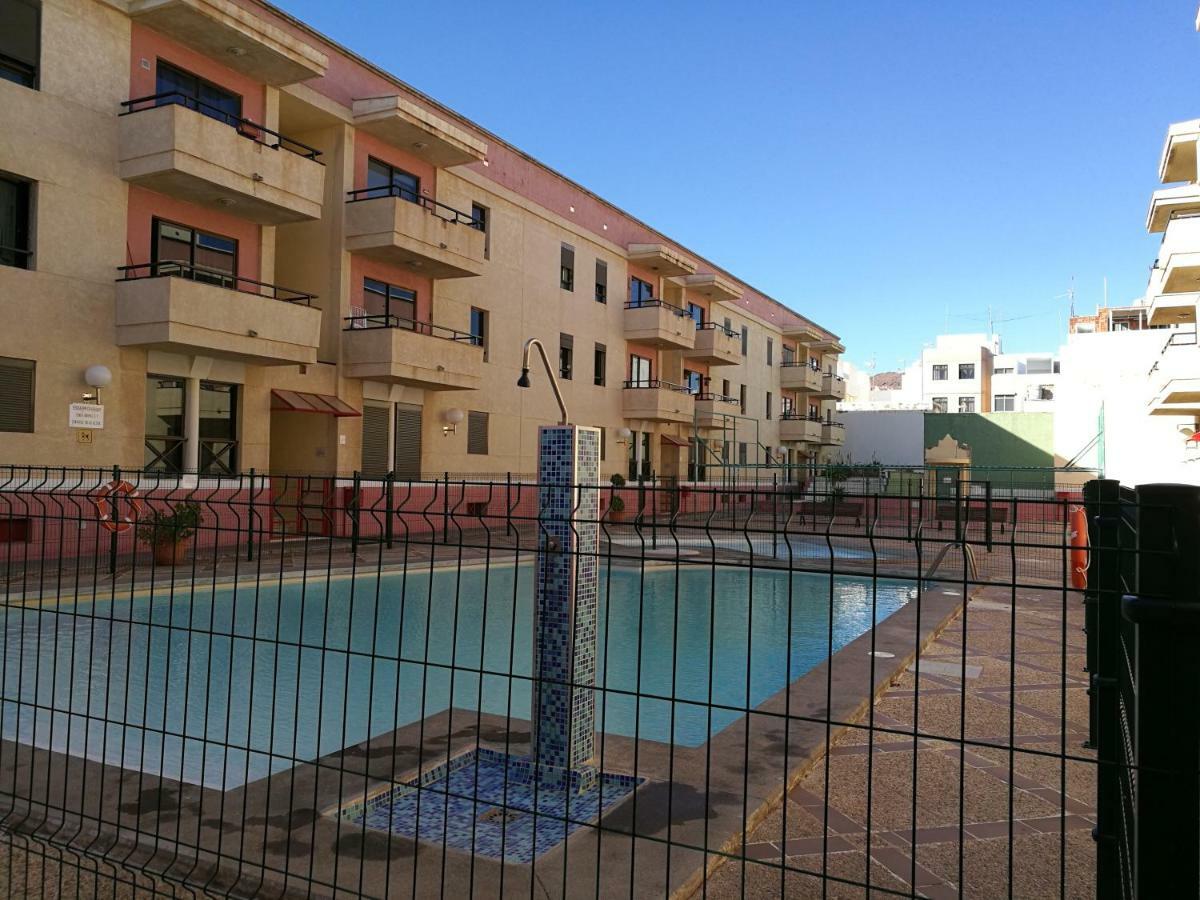 Arinaga Beach & Pool Apartment Exterior photo